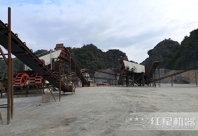 方案三配置现。浩扑榛+制砂机+洗砂机，费用80万以上